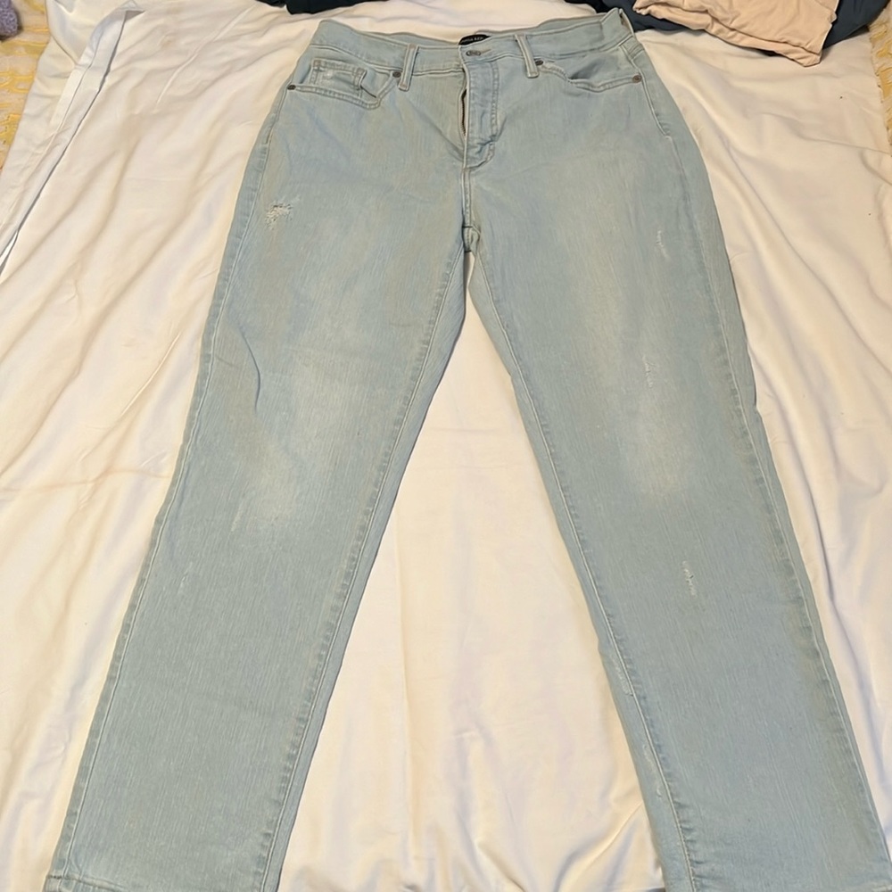 Barely worn Banana Republic jeans